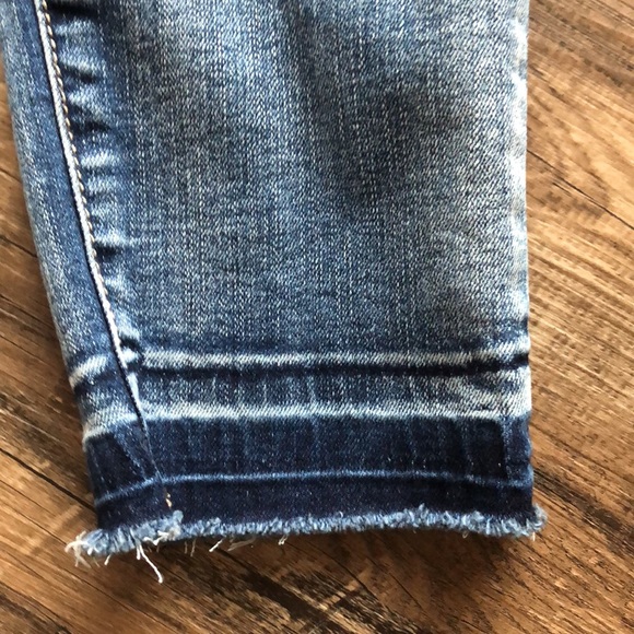 3/$25 - Eighty Two torn crop skinny jeans - Picture 5 of 14